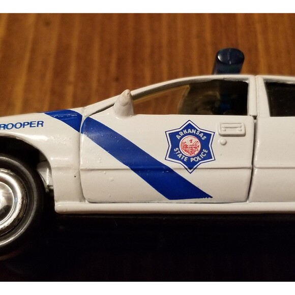 Arkansas State Police Road Champs die cast police car 1:43 scale - Picture 5 of 12